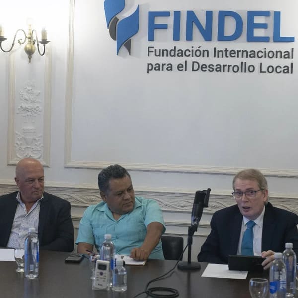 Presentación del libro “Metropolis en Transición”