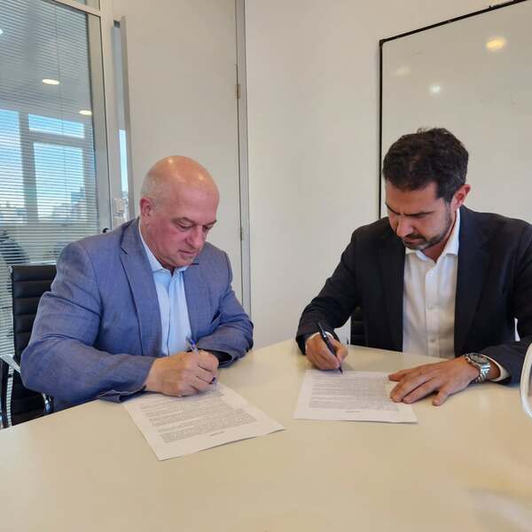 Firma de Acta Compromiso entre la Maestría en Administración Pública (MAP) FCE-UBA y Ciudadanía Metropolitana