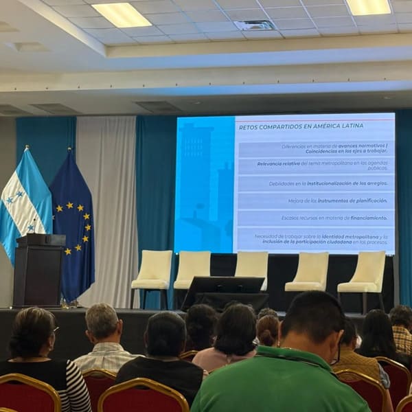 Ponencia de Apertura del Foro Urbano Nacional de Honduras, a cargo de nuestro presidente Claudio Augugliaro