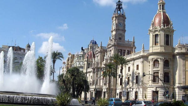 Valencia sin metrópoli: el futuro de la vivienda exige gobernanza